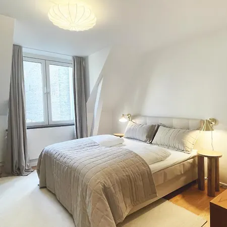Family Friendly 4 Bedroom Flat In Peaceful Area *
